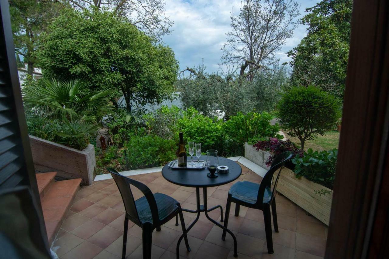El Rincon Del Artista Bed & Breakfast Soiano Del Lago Exterior photo