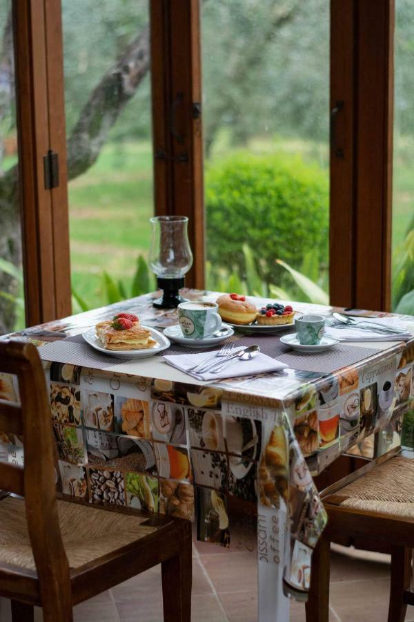 El Rincon Del Artista Bed & Breakfast Soiano Del Lago Exterior photo